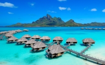 Four Seasons Resort Bora Bora, French Polynesia. Hotel Review. © Four Seasons Hotels Limited 